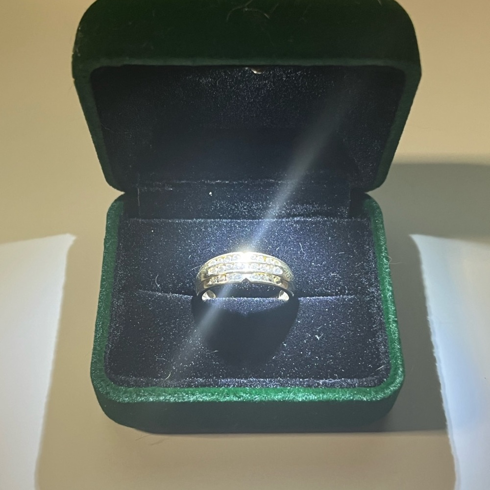 14k 3-Row 3/4 CT Diamond Band Ring - Picture 6 of 11